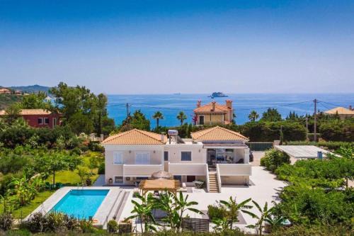 Svoronata Villa | Villa Ai Ηelis Beach