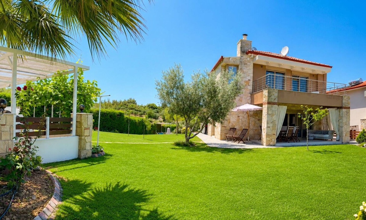 Pallini Villa | Villa Alina in Haniotis with private pool
