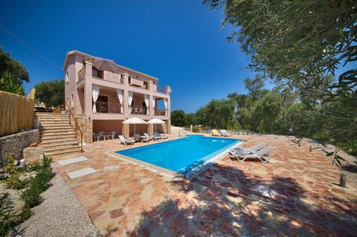 Koutsi Villa | Villa Androniki