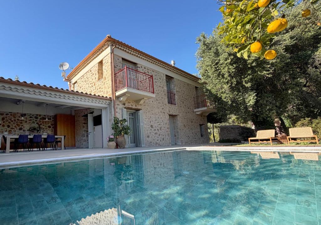 Anthousa Villa | Villa Anthousa luxury villas and suites
