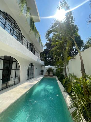 North Legian Villa | Villa Anwa Cove - Fantastic 6-BR & 2-Pool Villa in Umalas
