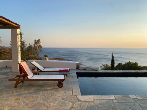 Kato Aprovatou Apartment | Villa AVRA, a serene Cycladic villa with private pool overlooking the Aegean Sea