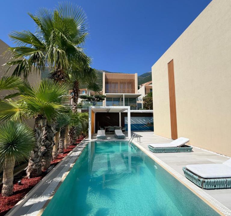 Jala Villa | Villa Azul