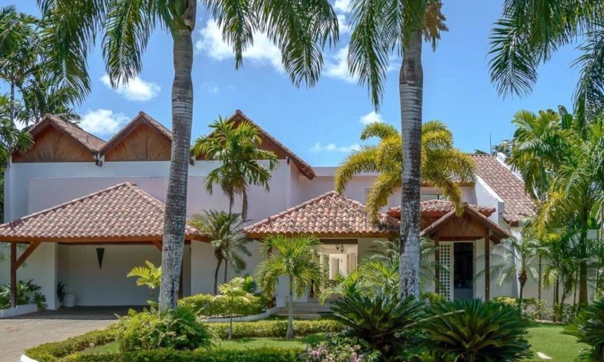 Casa de Campo Villa | Villa Blanca Luxury Mediterranean residence