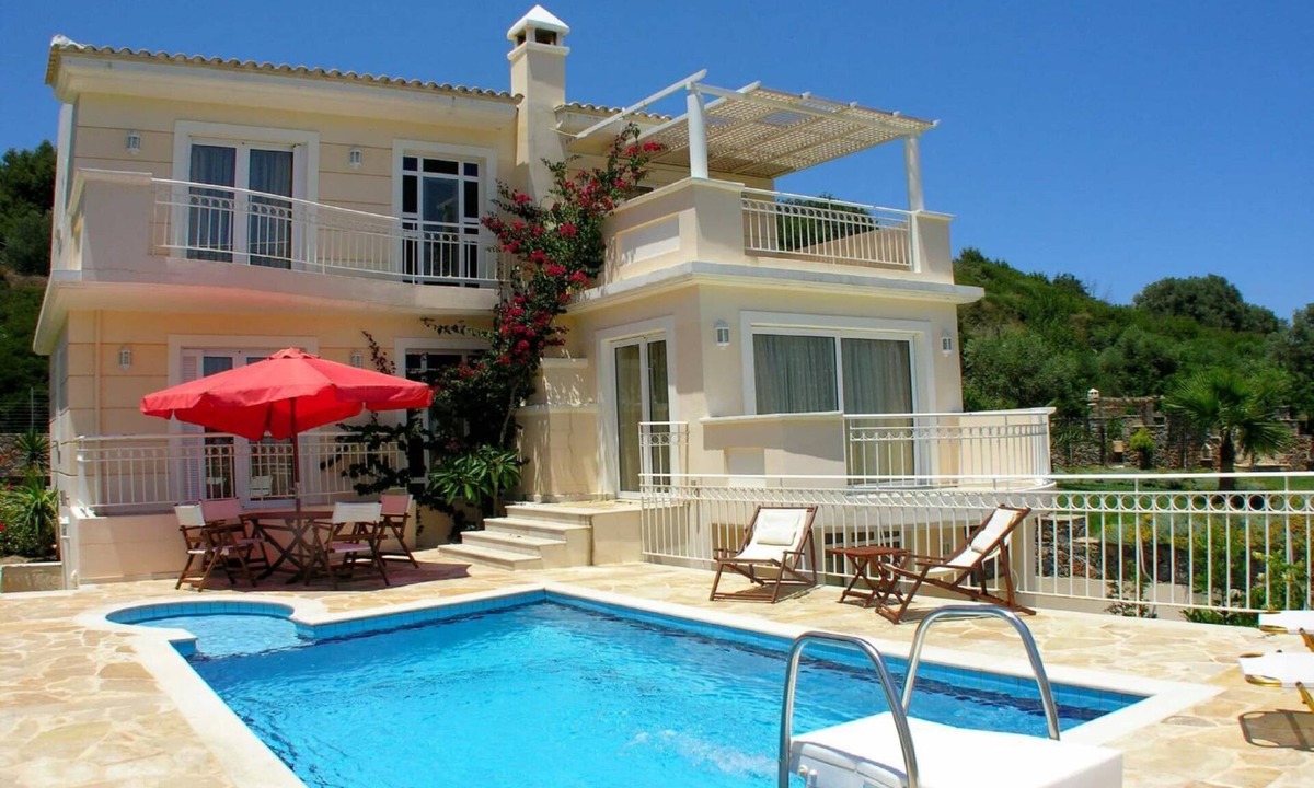 Agia Triada Villa | Villa Callistemon - Four Bedroom Villa, Sleeps 8