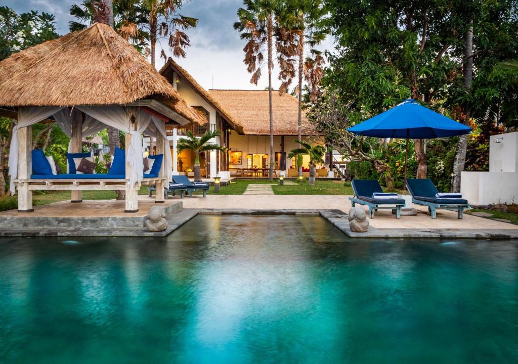 Dencarik Villa | Villa Cantik