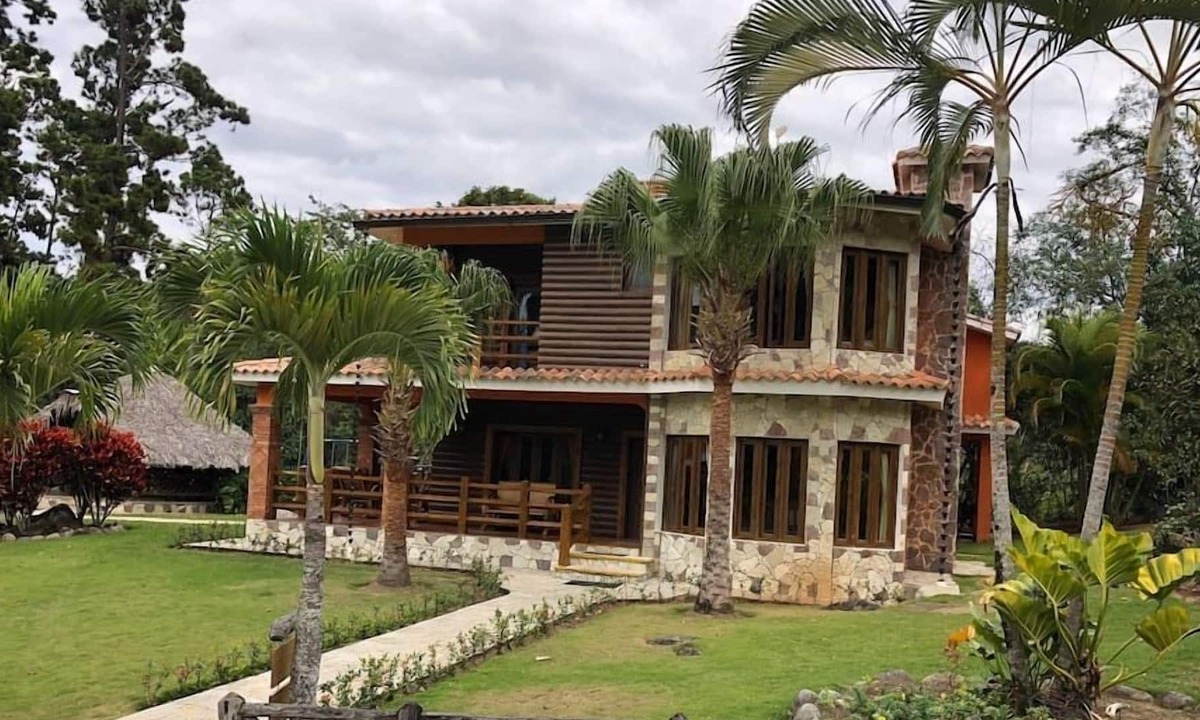 Jarabacoa Villa | Villa Cereza Jarabacoa RD Rancho Las Guazaras DR