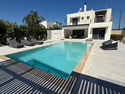 Afandou Villa | Villa Chrysa Rhodes with Heated Pool