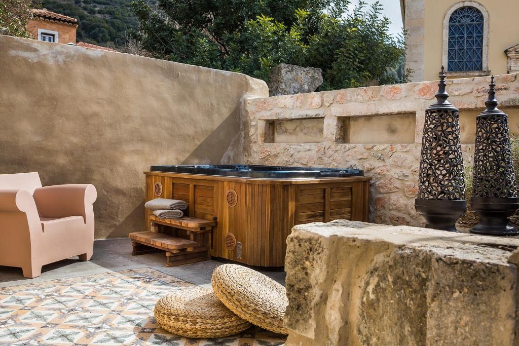 Faraklata Villa | Villa Daniela - Saint Nikolas Retreat