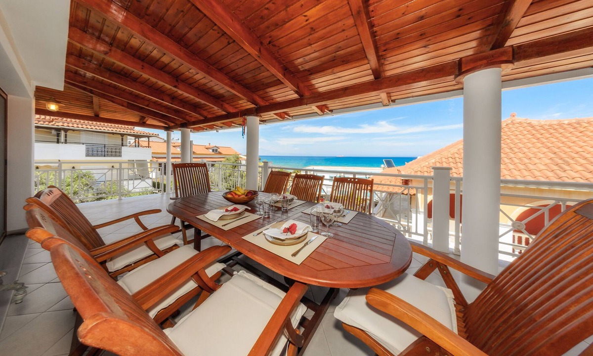 Alikanas Villa | Villa Eleni-2nd Floor Maisonette with Ocean panorama terrace