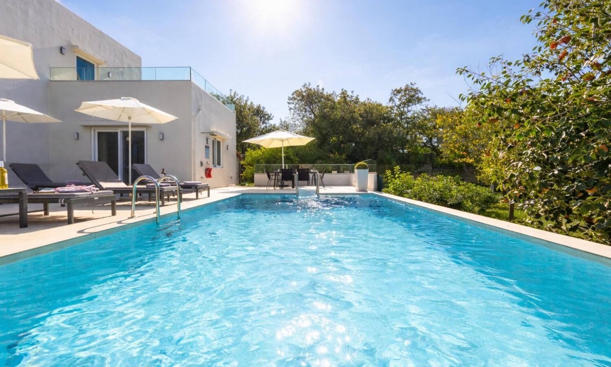 Prines Villa | Villa Filia - Three Bedroom Villa, Sleeps 6