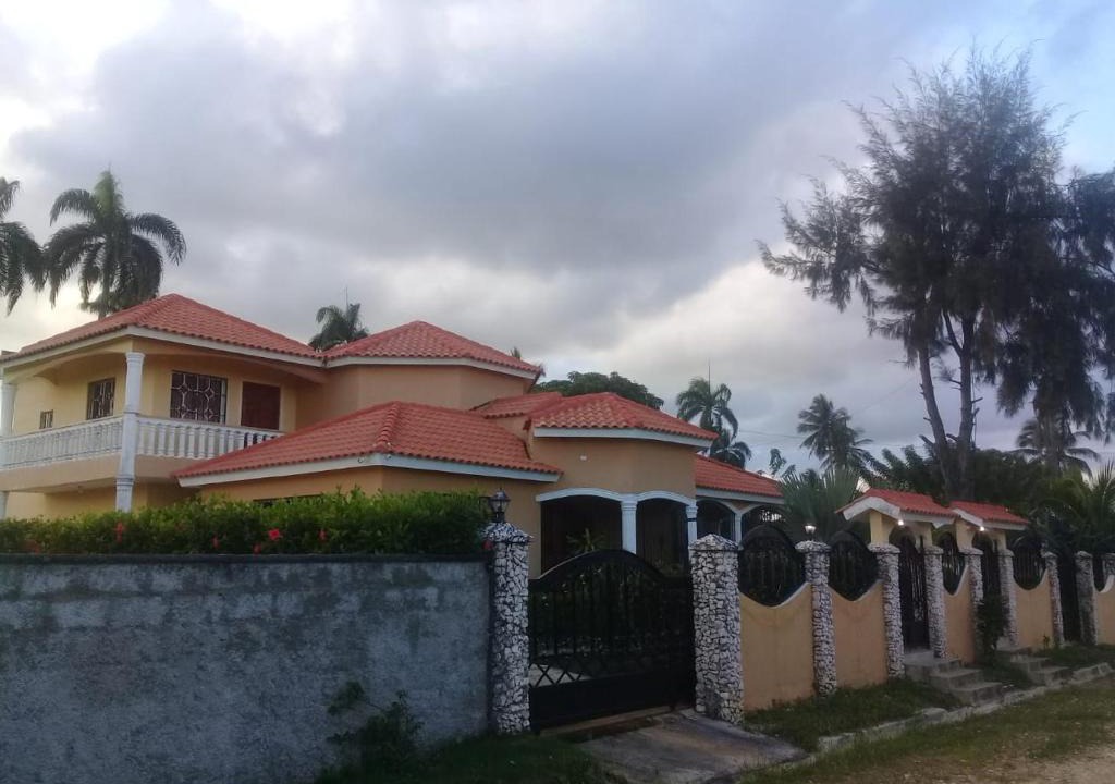 Cabrera Villa | villa gloria