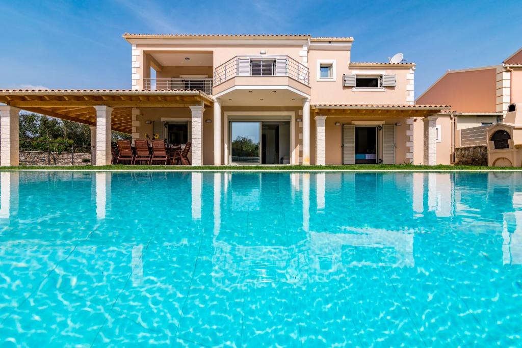 Limni Villa | Villa Johnnie