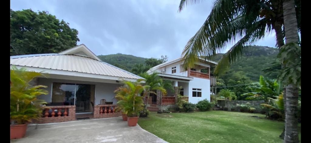 Praslin Island Apartment | Villa Kass