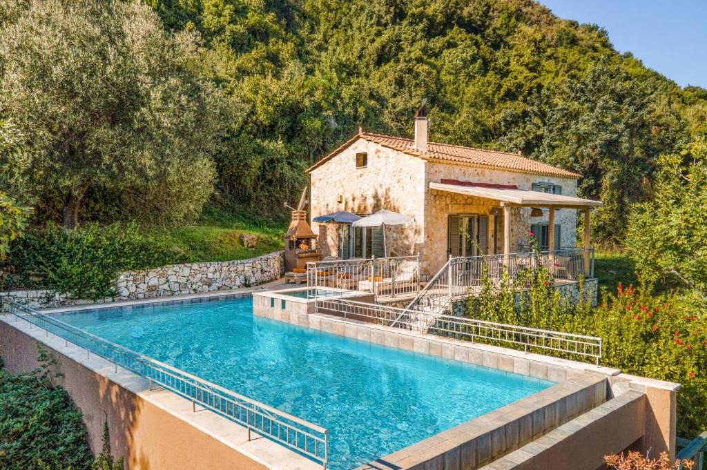 Kateleios Villa | Villa Katelios Bay View by Villa Plus