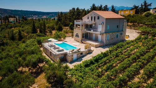 Douliana Villa | Villa Konstantinos Hilltop Vineyard Escape