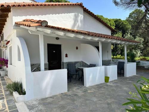 Koukounaries Apartment | Villa Nikos Koukounaries