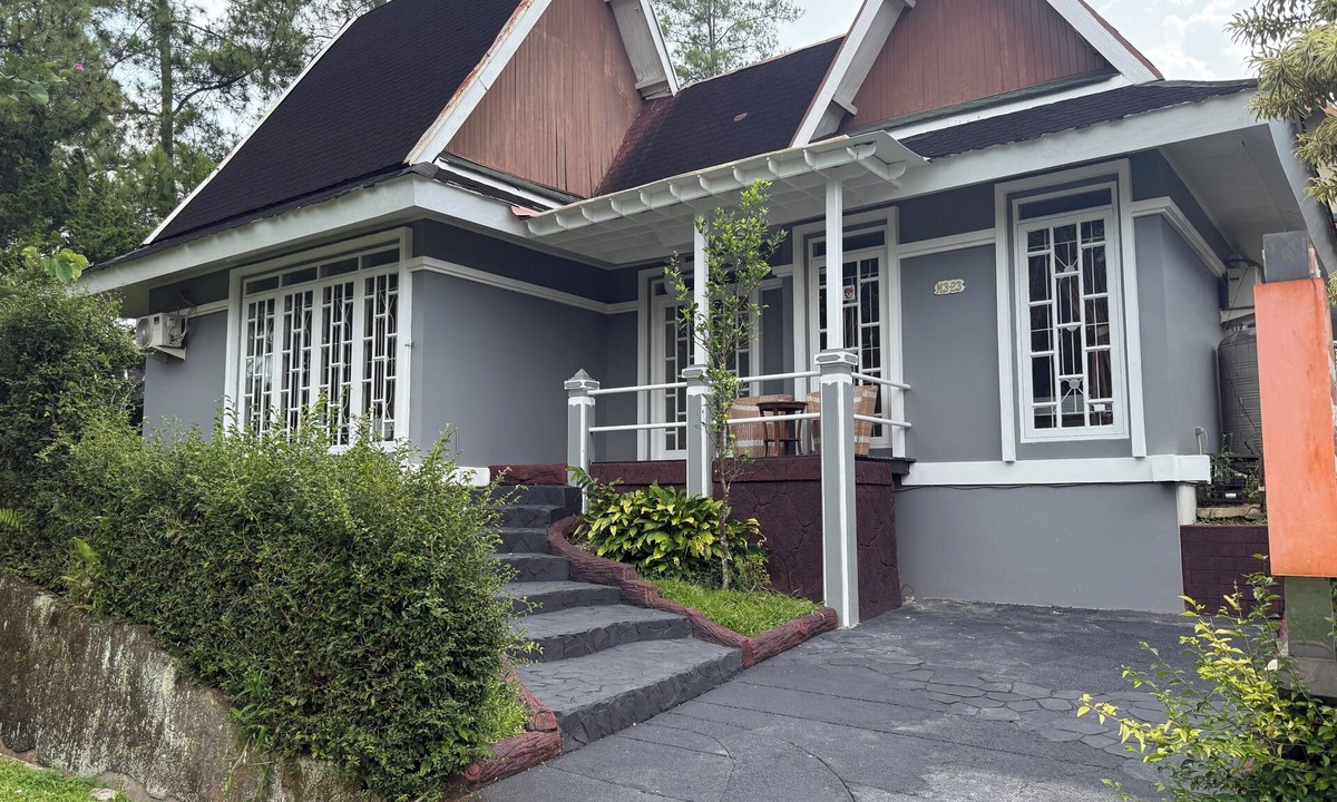 Cipanas Villa | Villa No.M3-23 Three bedrooms garden view