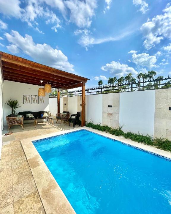 Munoz Villa | Villa Paulette