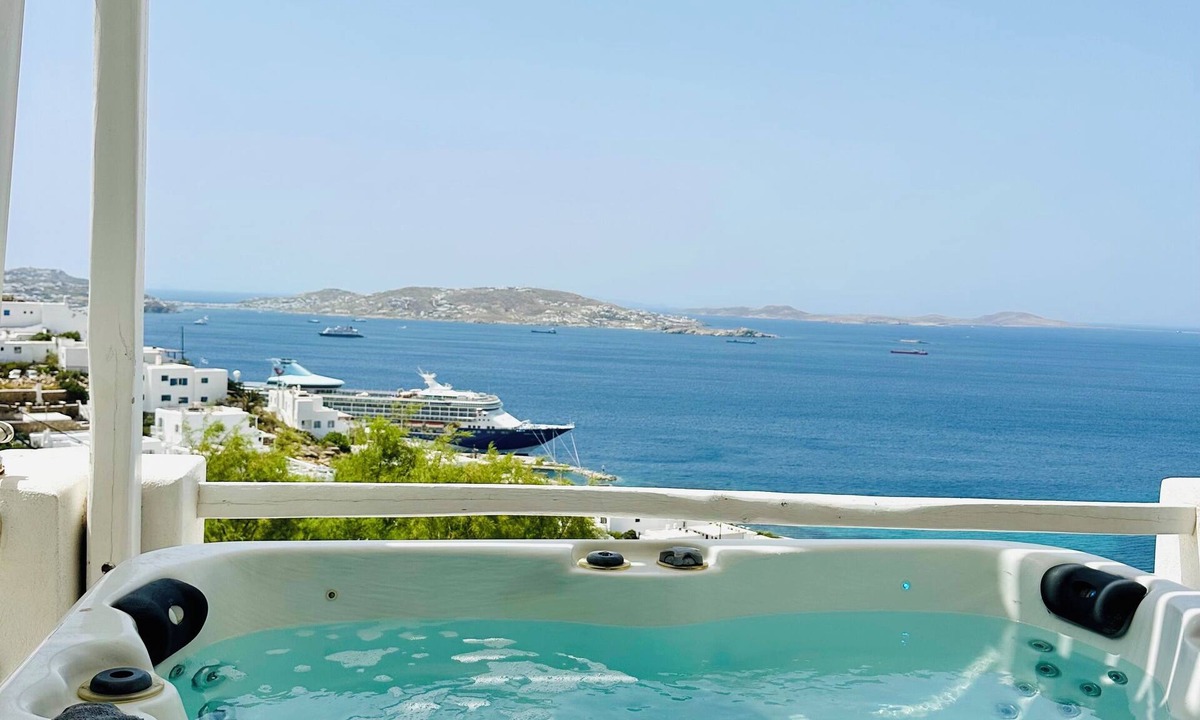Agios Stefanos Apartment | Villa Panoramic View