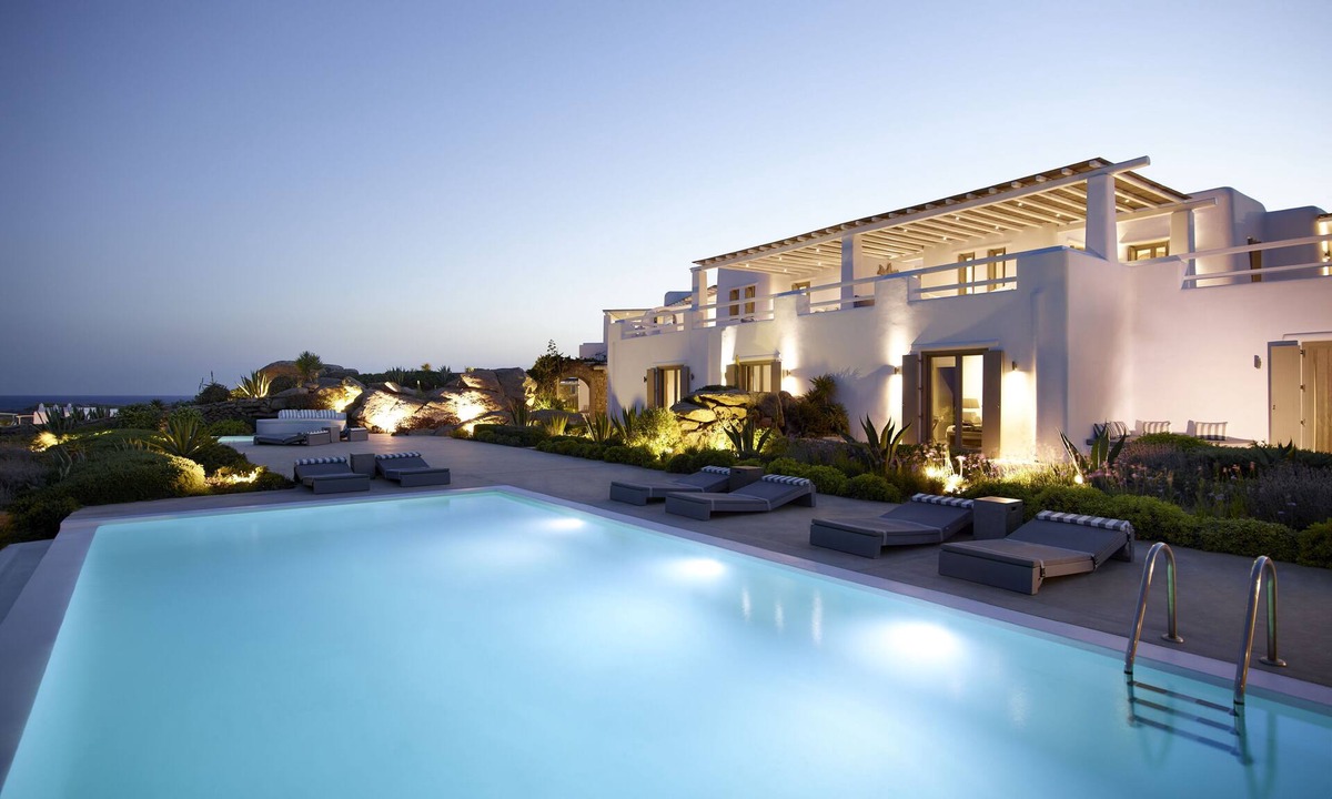 Paradise House | Villa Paraga 1 Luxury Waterfront Placed at the Best Location on Mykonos