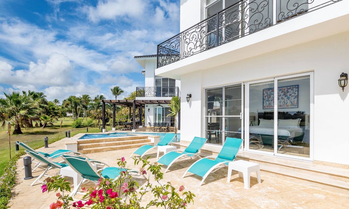 Bavaro Villa | Villa Paraiso by Fantasia Villas