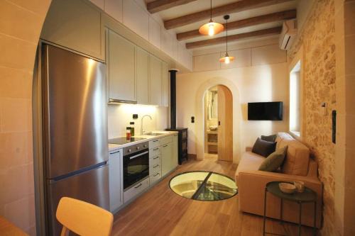 Violi Charaki Villa | Villa Pefka, By Hellocrete