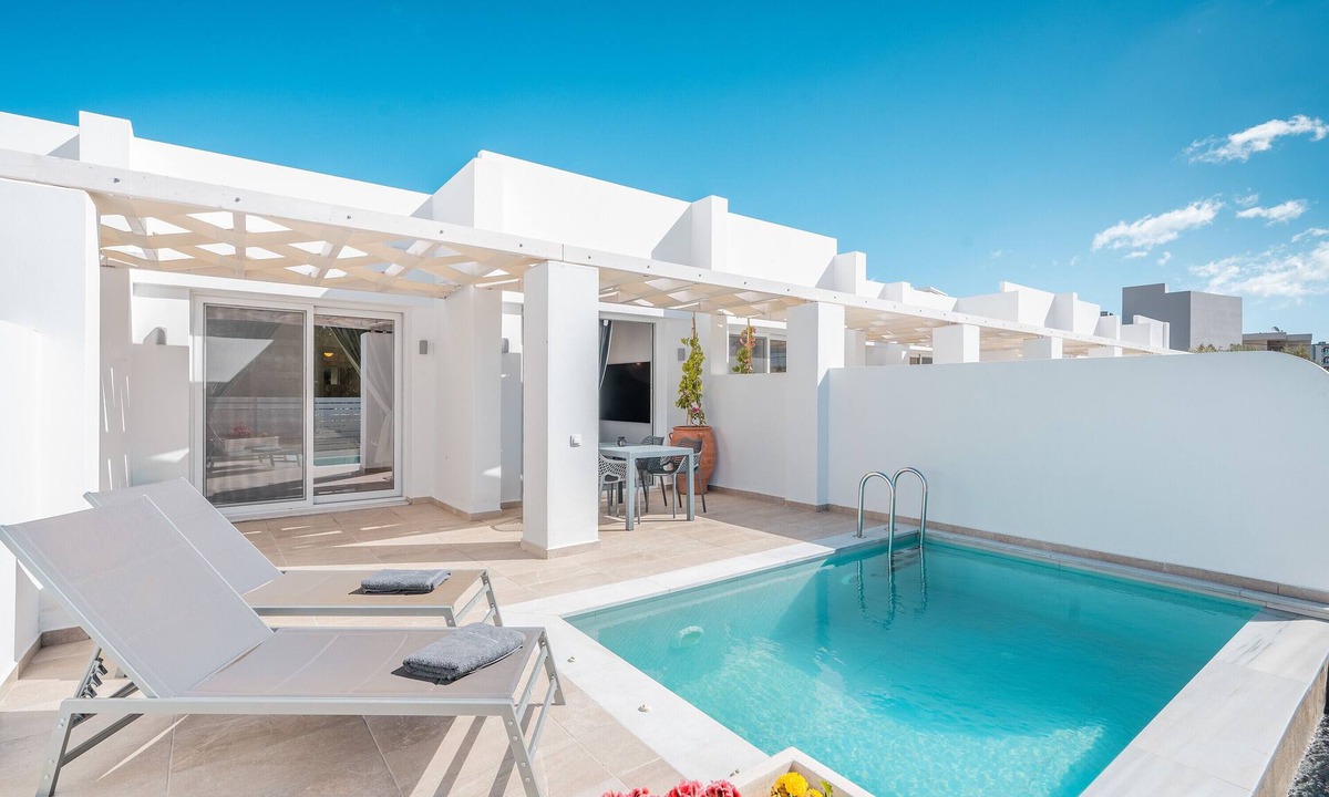 Karpathos Town Villa | Villa 'Punta Mare 2' with Mountain View, Wi-Fi and Air Conditioning