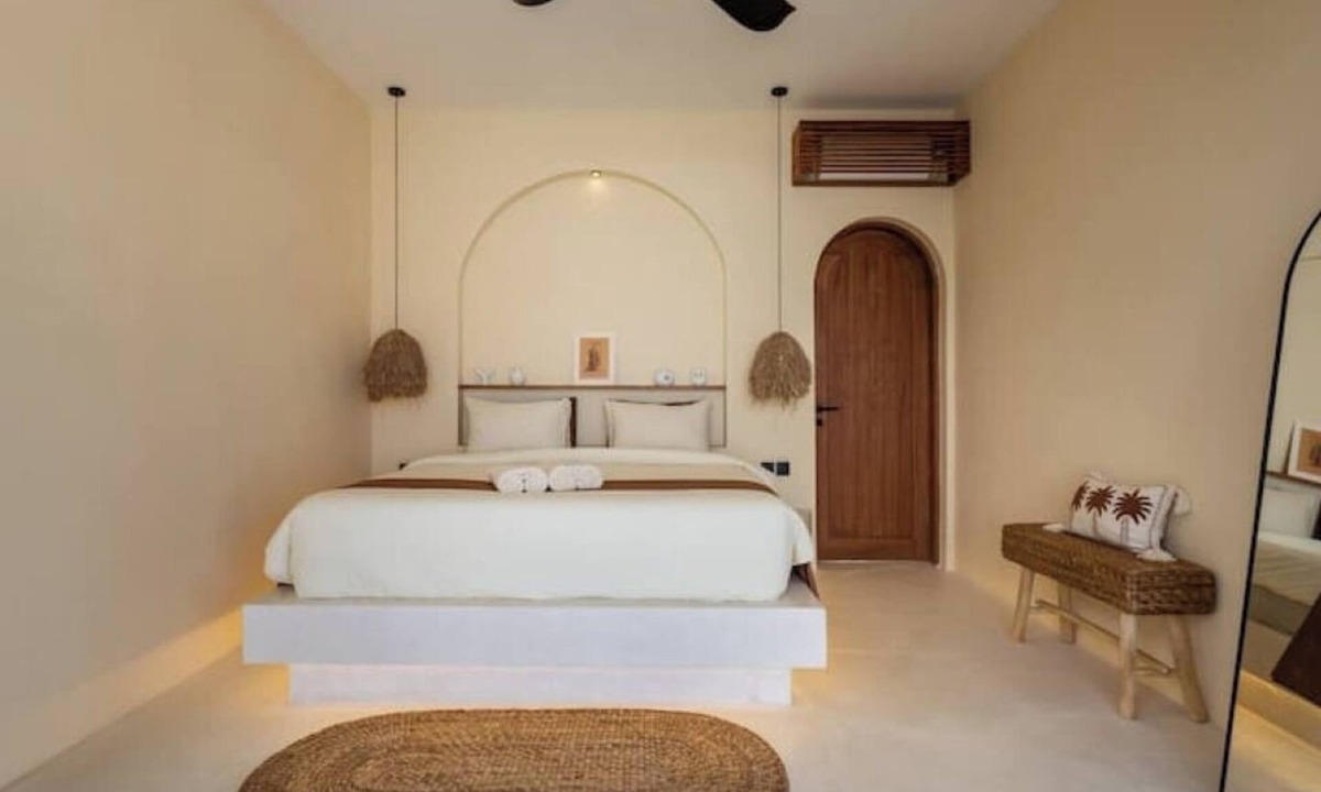 Batu Bolong Villa | Villa Sen7 3BDR - 3 Min Echo Beach