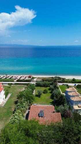 Polichrono Villa | Villa Sonora - Beachfront, Amazing Garden, Panoramic Sea View
