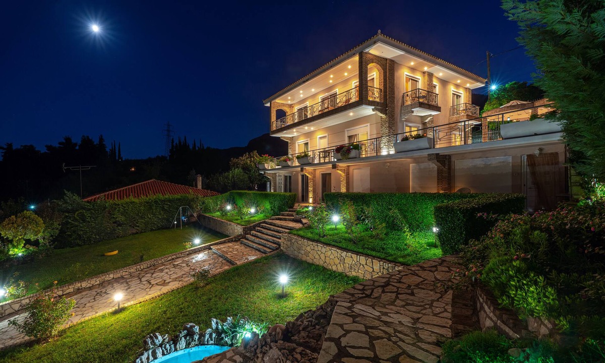 Molos-Agios Konstantinos Villa | Villa Thea: We live it. You’ll love it! (1h 50min from Athens Intl. Airport)