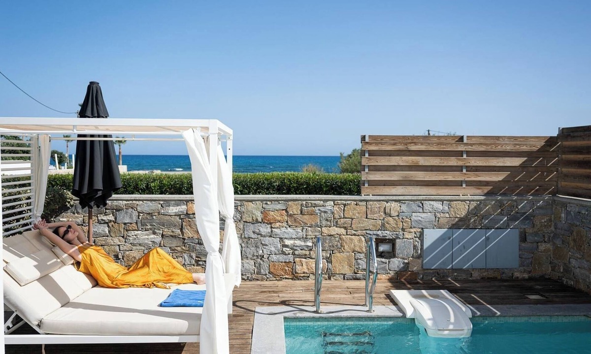 Pigianos Kampos Villa | Villa Thoi, Exclusive Villa with Private Beach Facilities