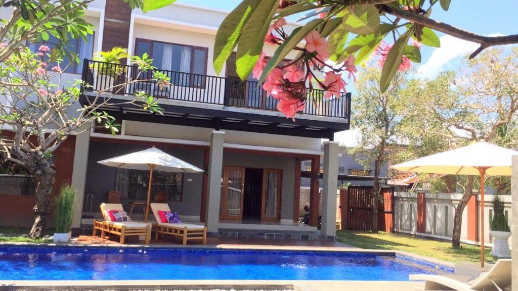 Kecamatan Narmada Villa | Villa tiller 1