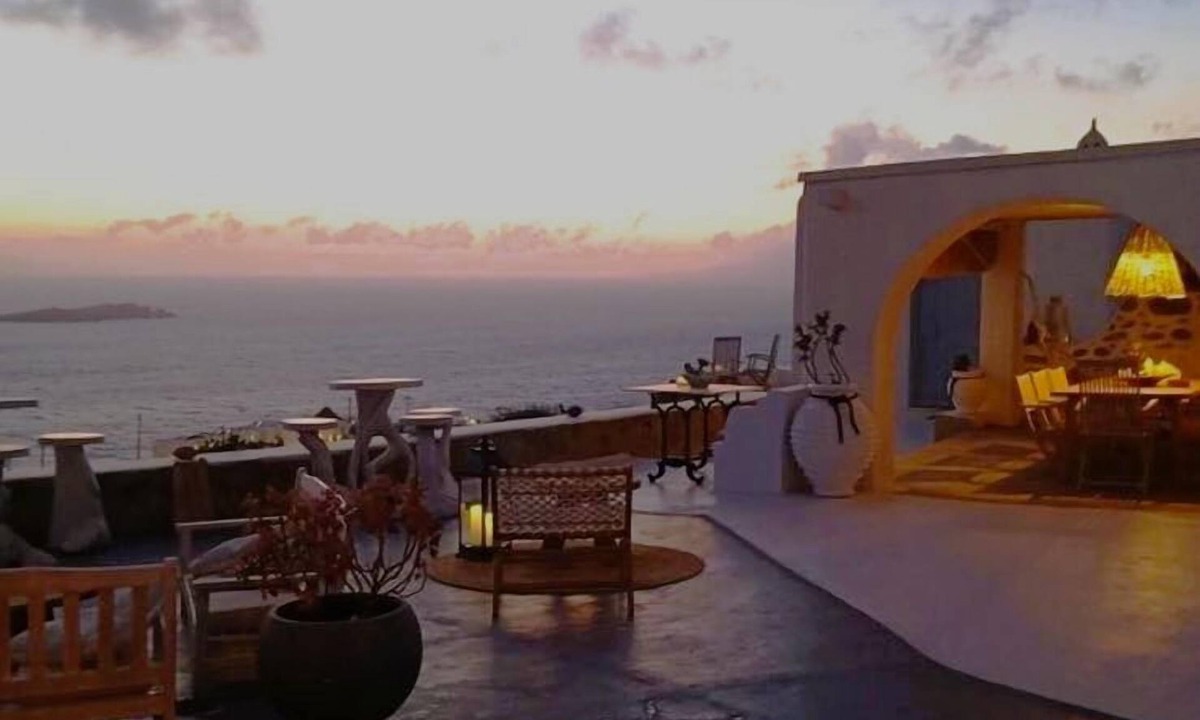 Drafaki House | Vougli View