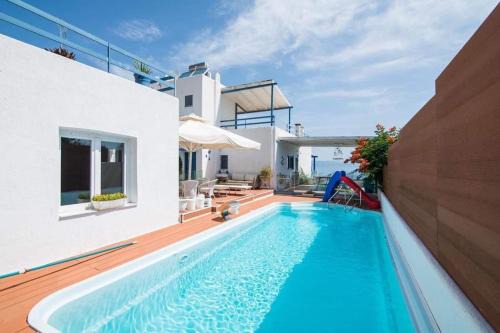Katakali Villa | White-Blue Luxury Villa 2