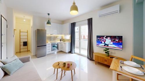 Larissa Apartment | White Mint Apartment