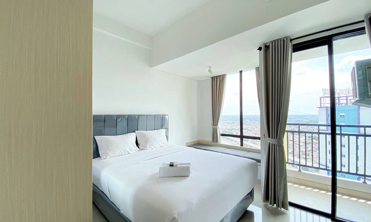 South Tambun Apartment | White Toned Style Studio At Lrt City Bekasi Apartment