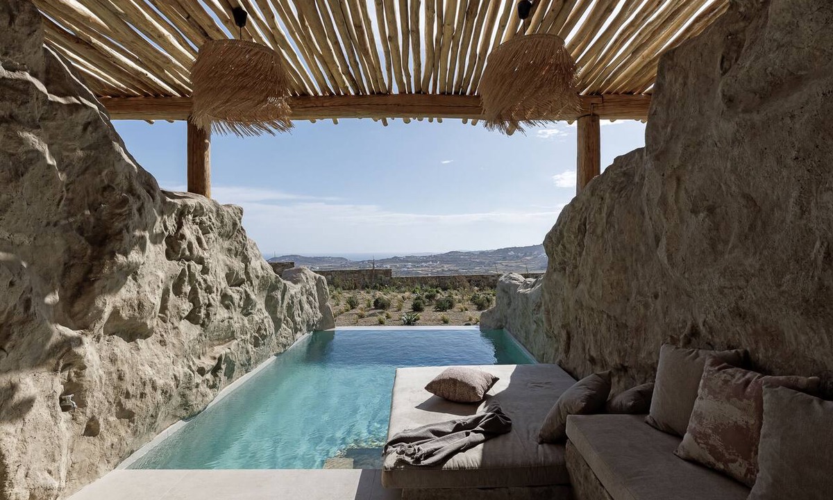 Paraga House | WhiteArt Suites
