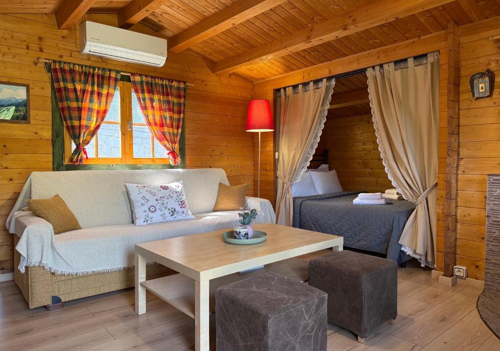 Lake Plastiras House | Wild Life Chalets