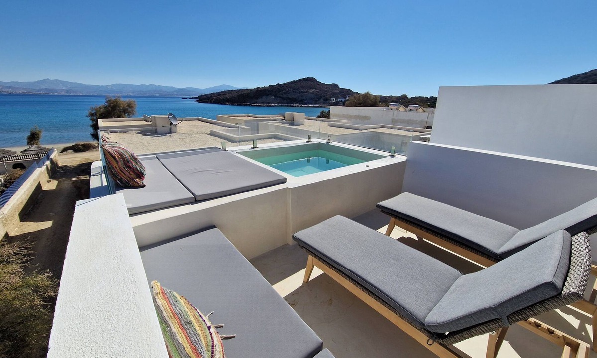 Molos House | Windbirds Molos Ferienhaus Direkt am Meer