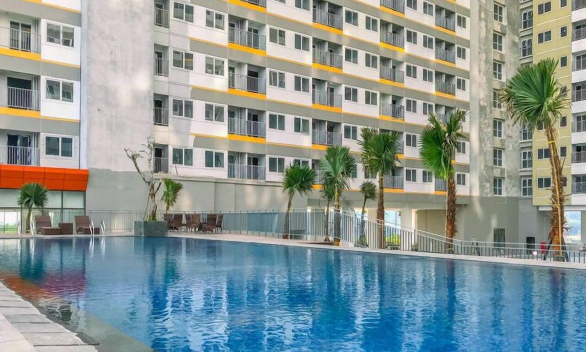 Kedungmanggu Apartment | Wood Accent Studio At Royal Sentul Park Apartment
