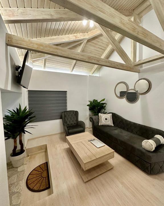 Kalamitsi Villa | WoodHome