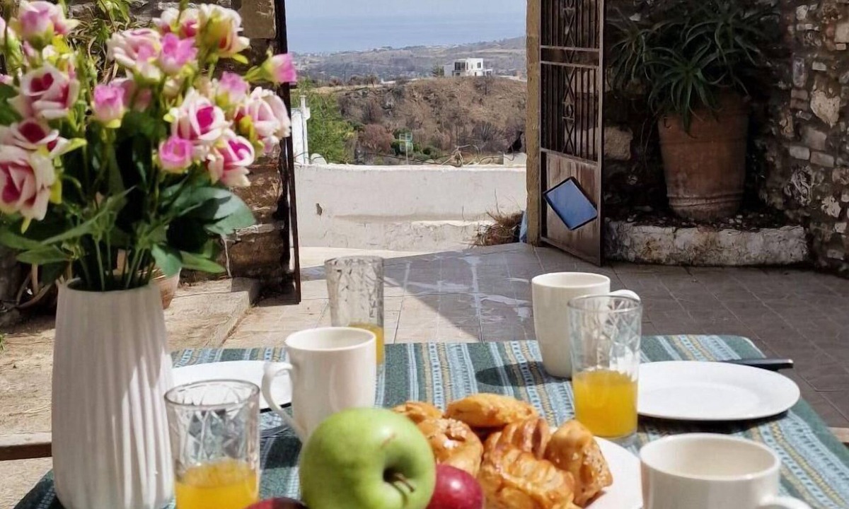 South Rhodes House | Yiannis Village House