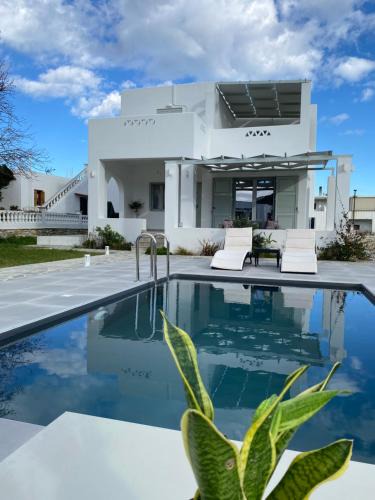 Skiros Apartment | Zandre Luxury Suites