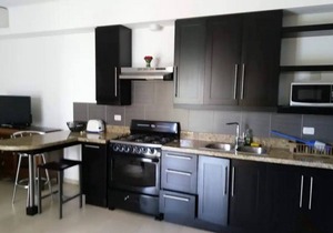 1BD condo in kids-friendly beachfront residence, near all shops/restaurants