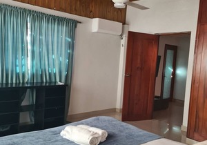 200 m² Apartment ∙ 3 bedrooms ∙ 8 guests
