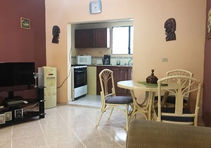 2BD guest-friendly condo opposite main Sosua supermarket, TV/Wi-Fi/pool