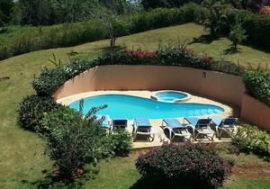 3-BD villa with private pool in central Sosua, guest-friendly, with Wi-Fi/TV