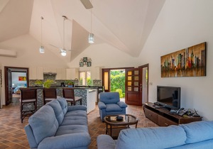 3 bedroom Villa with own Pool
