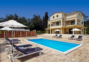 350 m² Villa ∙ 4 bedrooms ∙ 12 guests